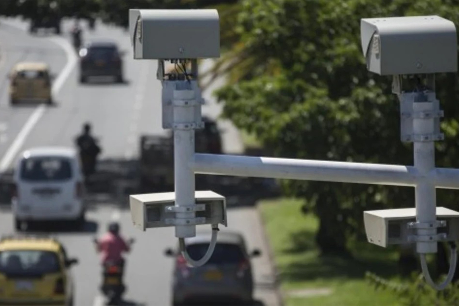 Ubicación de las cámaras que controlan uso de celular, velocidades y otras violaciones en las calles porteñas