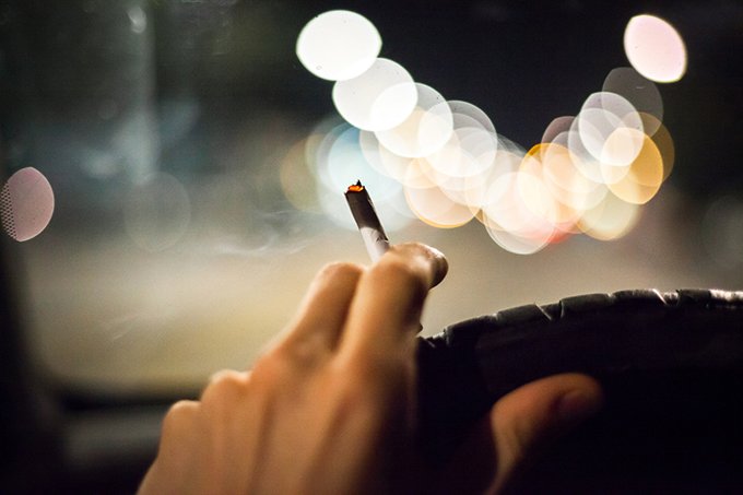 Baja la percepción de riesgo de conducir bajo efectos de marihuana y otras sustancias dice una encuesta