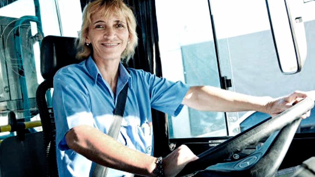 Con conductoras mujeres el Metrobús de Ruta 8 llega a la General Paz