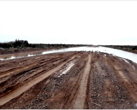 La Ruta 1 con tramos inundados en Chubut