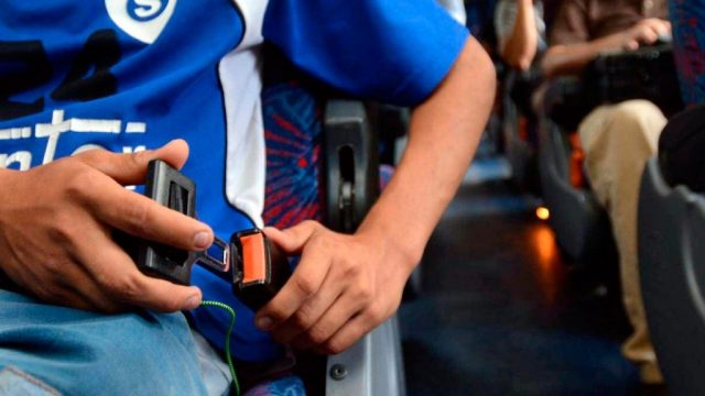 Los pasajeros quieren que se instalen cinturones de seguridad en micros de larga distancia