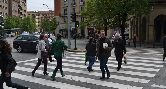 En Buenos Aires más del 80,5% de los conductores no cede el paso al peatón