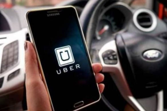 Uber comienza a operar en Córdoba sin autorización del municipio